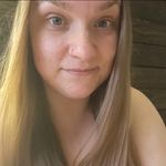 Katherine LaRue - @katherine1252 - Instagram