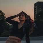 Catherine Lessard - @quatreles - Instagram