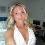 Katherine Lowe - @katherinelowee - Instagram