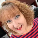 Katherine McCumber - @womanglazingestimator - Instagram