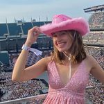 Katherine Nowak - @nowak_kat - Instagram