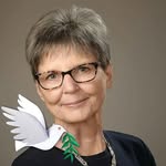 Kathryn Foster Cobb - @kathryn.cobb.50 - Instagram