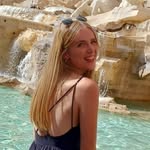 Kathryn Moss - @kathrynmoss17 - Instagram