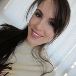 Kathryn Weaver - @kathrynblessingslikerain - Instagram