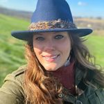 Katie Wolfe - @classicallycurvy - Instagram