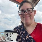 Kathleen Bender - @kmbender09 - Instagram