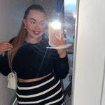 Kathryn Abbotts - @kathrynabbottsx - Instagram
