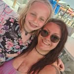 Kathryn Deel - @kitkatmeooww - Instagram