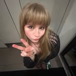 Kathryn Wright - @kattyrosewright - Instagram