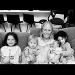 Kathy-Reign, Hayden, Leia & Boaz GMA 🩷💙 - @kathy_turner7 - Instagram