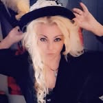Kathy Cadle - @kathycadle1960 - Instagram
