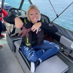 Kathy Hoth - @kathyhoth - Instagram
