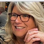 Kathy Murphy Lennon - @kit.kat1128 - Instagram