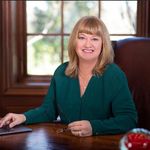 Kathy Talley - @kathytalleysouthlake - Instagram