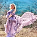 Kati Lee - Facebook