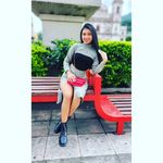 Katia Reyes - @katia.reyes.5011 - Instagram