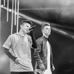Katie||Aston - @mistletoebam - Instagram