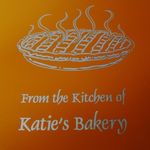 Katie Babb - @babbs.bake.shoppe - Instagram
