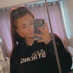 Katie Bentley - @glisten_glowbykatie - Instagram