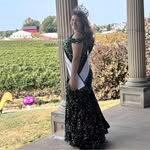 Katie Bock- King - @katieking0820 - Instagram