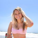 Katie Brewster - @kaaatiebrew - Instagram