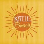 Katie Bunch - @mamadoesart - Instagram