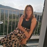 Katie Burden - @katieburden85 - Instagram