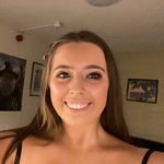 @katie_curley05 - Instagram