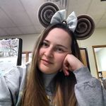 Katie Dodge - @katiewithaponytail - Instagram