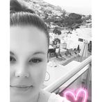 Katie Grayson - Facebook
