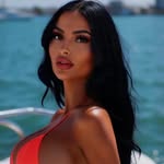 Kate Holzer - @kate_holzer - Instagram