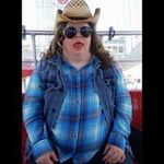 Katie Houle - @katiehoule2282 - Instagram