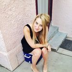 Katie LeCompte - @kayteebug117 - Instagram