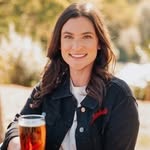 Katie Leinenkugel - @katieleinenkugel - Instagram