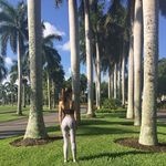 Katie McDonnell - @celeryjoose - Instagram