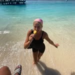 @katieneilll - Instagram