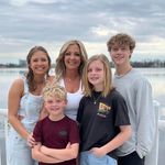 Katie Otteson - @kotteson86 - Instagram