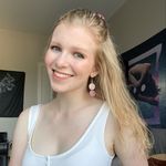 Katie Pitcher - @katiescloset122 - Instagram