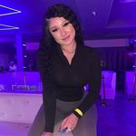 Kate Putney - @kateputney953 - Instagram
