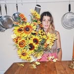 Kate Rutter, (Intuitive) Floral Artist - @kate.rutter - Instagram