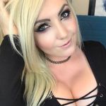 Katie Samson - @kaitiebear19 - Instagram