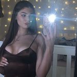 @katiesimons__ - Instagram