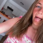 @katiesmiley19 - Instagram