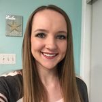 Katie Squires - @katiesmagicmakeup - Instagram