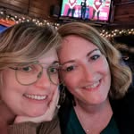 Katie and Stacey - @2chicks4eyes - Instagram