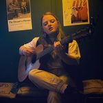 Katie Swayne - @katieswayne - Instagram