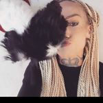 Katie Wick - @katie.wick.165 - Instagram