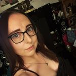 Katrina Lyon - @vk07_valkyrie - Instagram