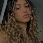 Katri/ manejo de redes - @katrinameredith_ - Instagram
