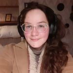 Katrina Pennington - @katfromthebar - Instagram